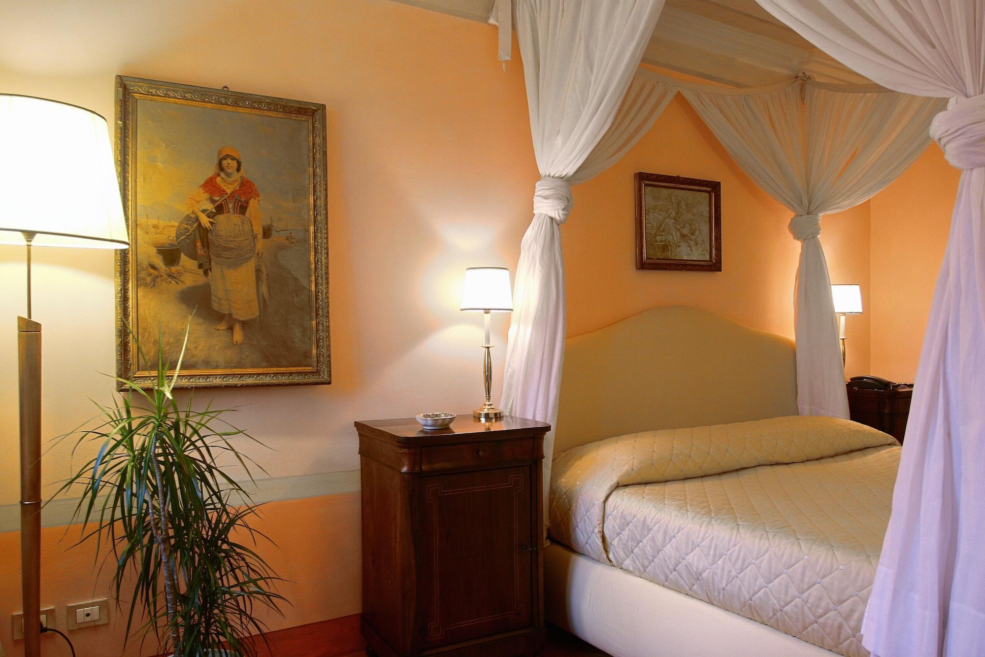 Bed and Breakfast Residenza D'Epoca Campo Regio Relais Сиена Экстерьер фото